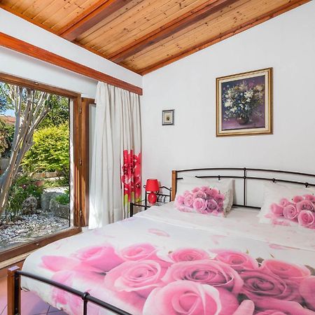 Awesome Home In Veli Losinj Bagian luar foto